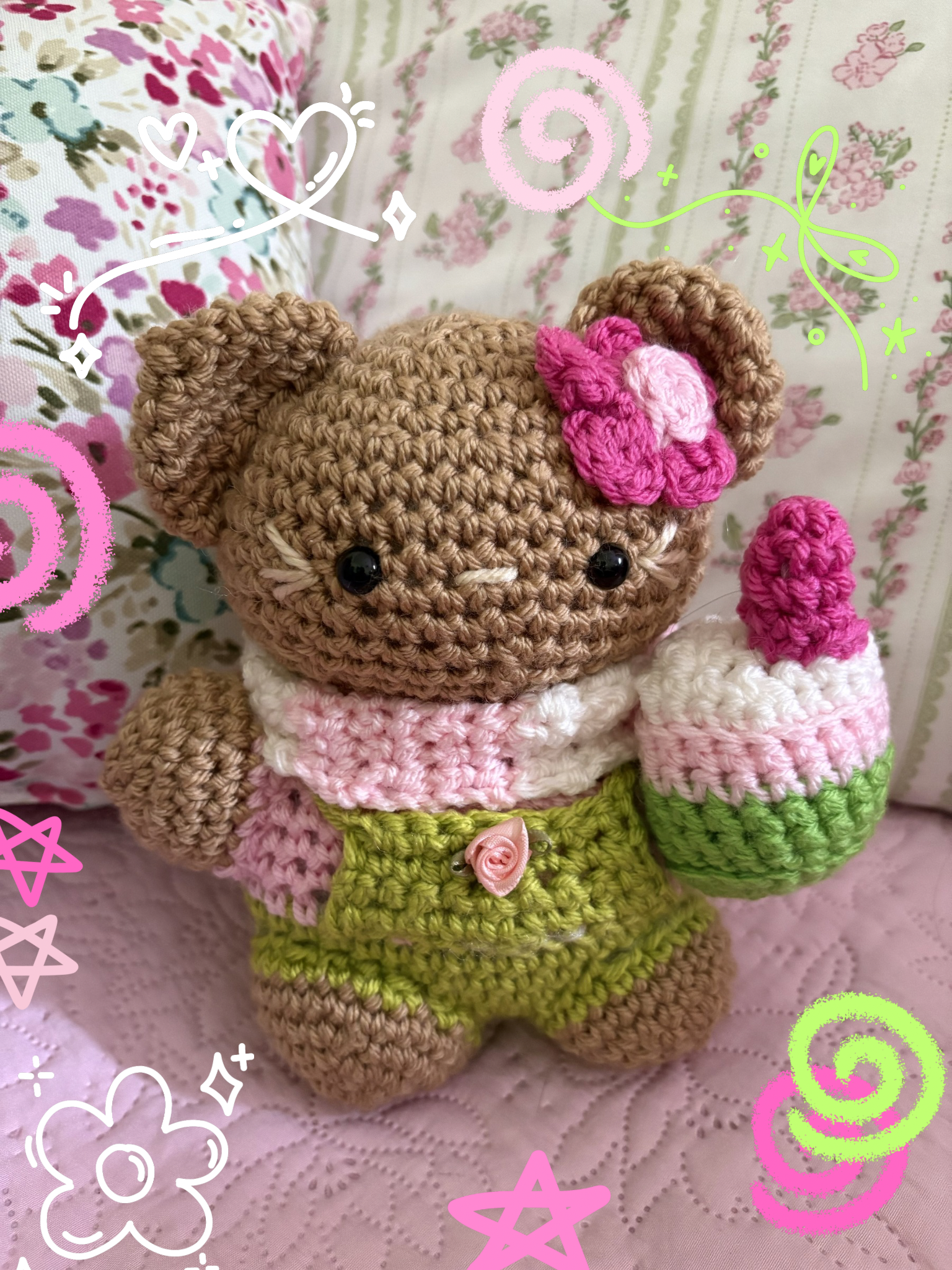 Strawberry matcha kitty