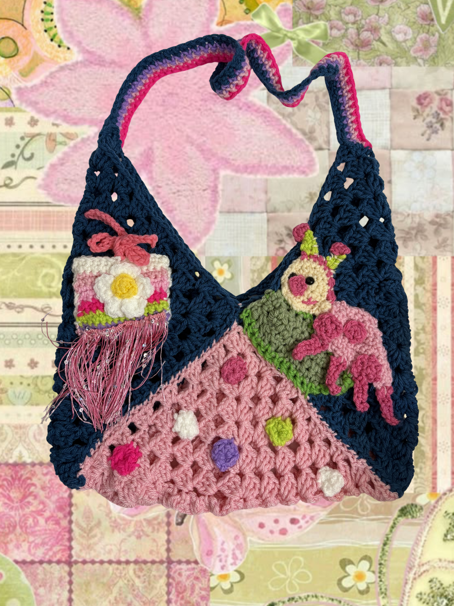 Sleepy ladybug granny square bag