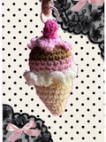 Neapolitan flavor ice cream cone keychain