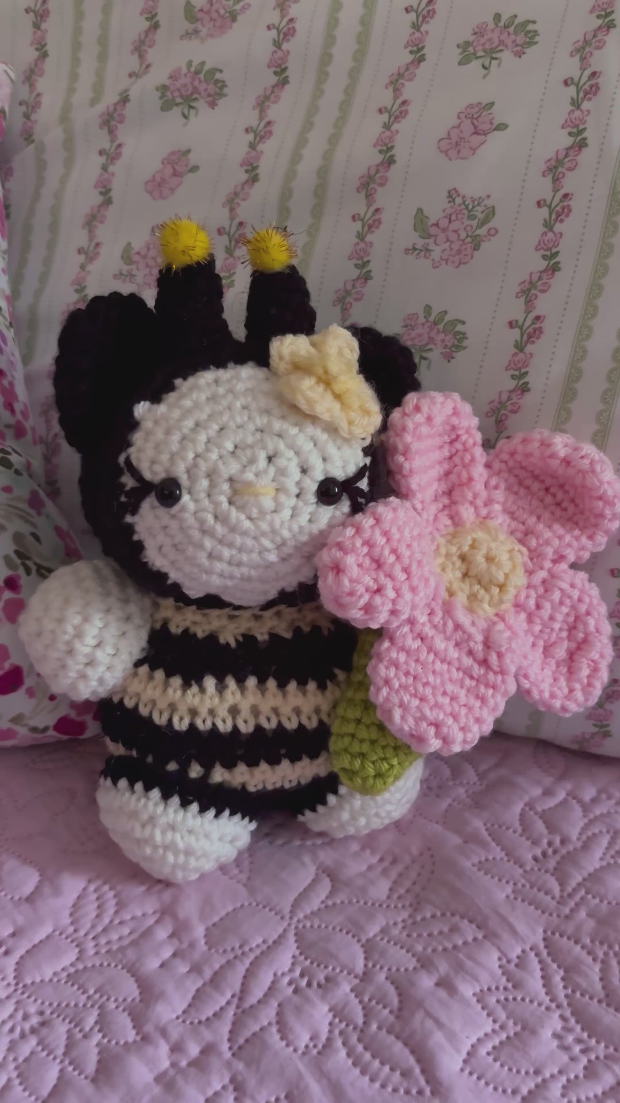 Buzzin Kitty
