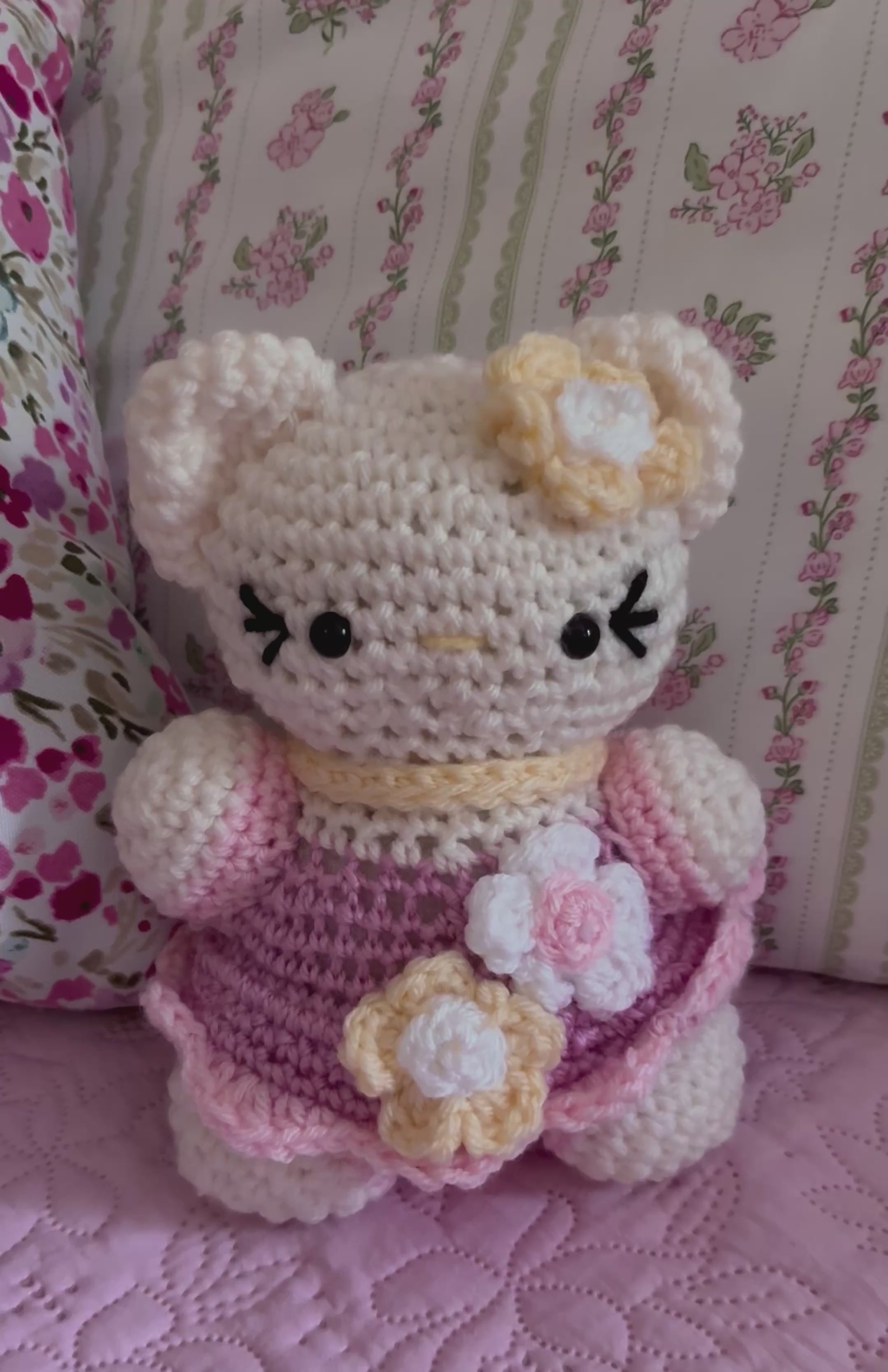 Rapunzel costume kitty